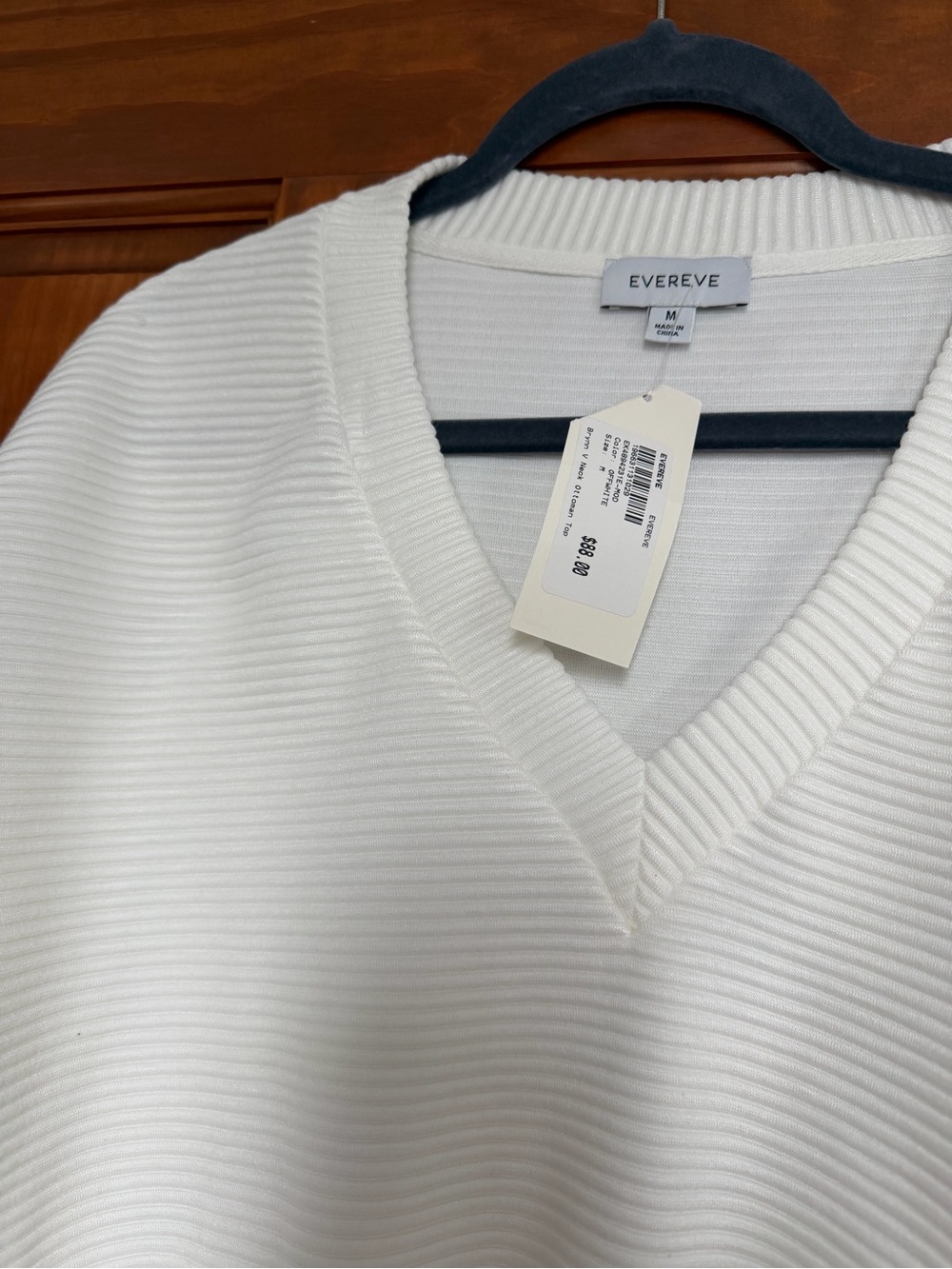 Evereve Ribbed V-Neck Sweater in Cream - Picture 2 of 2